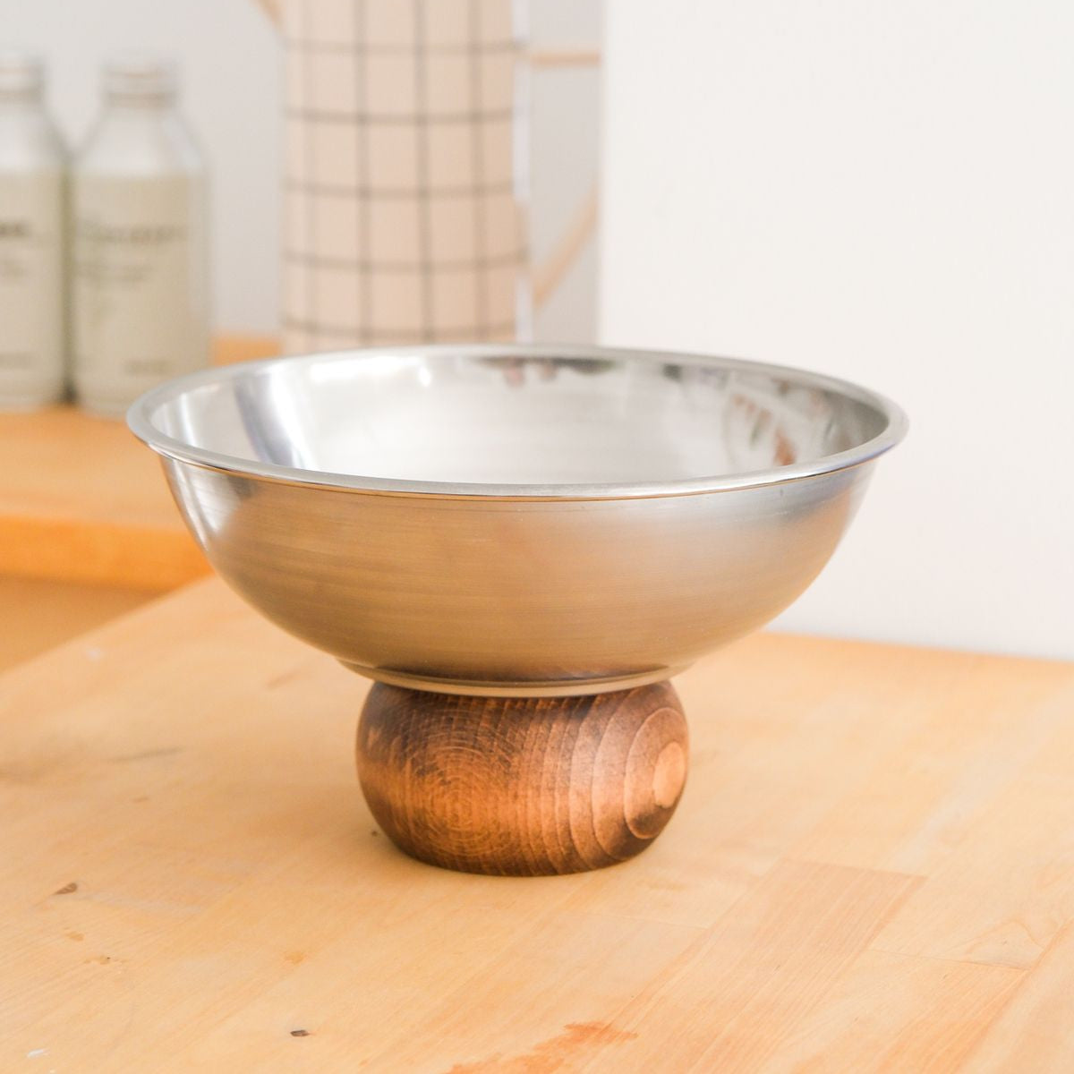 Wooden Footed Round Salad Bowl XL