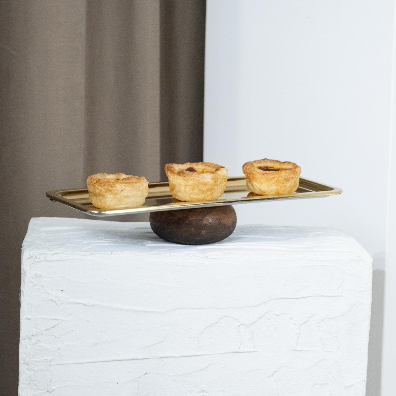 Rectangular Tray with Wooden Legs