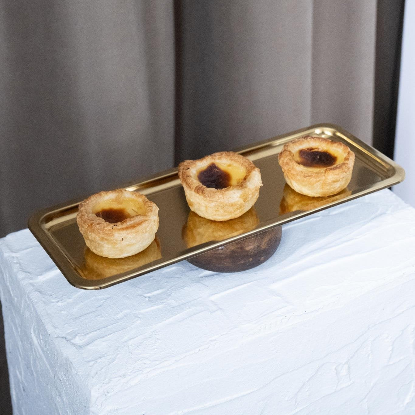 Rectangular Tray with Wooden Legs