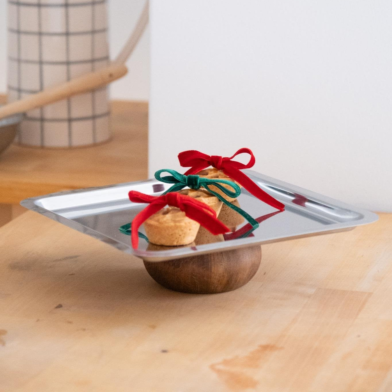 Square Tray with Wooden Legs