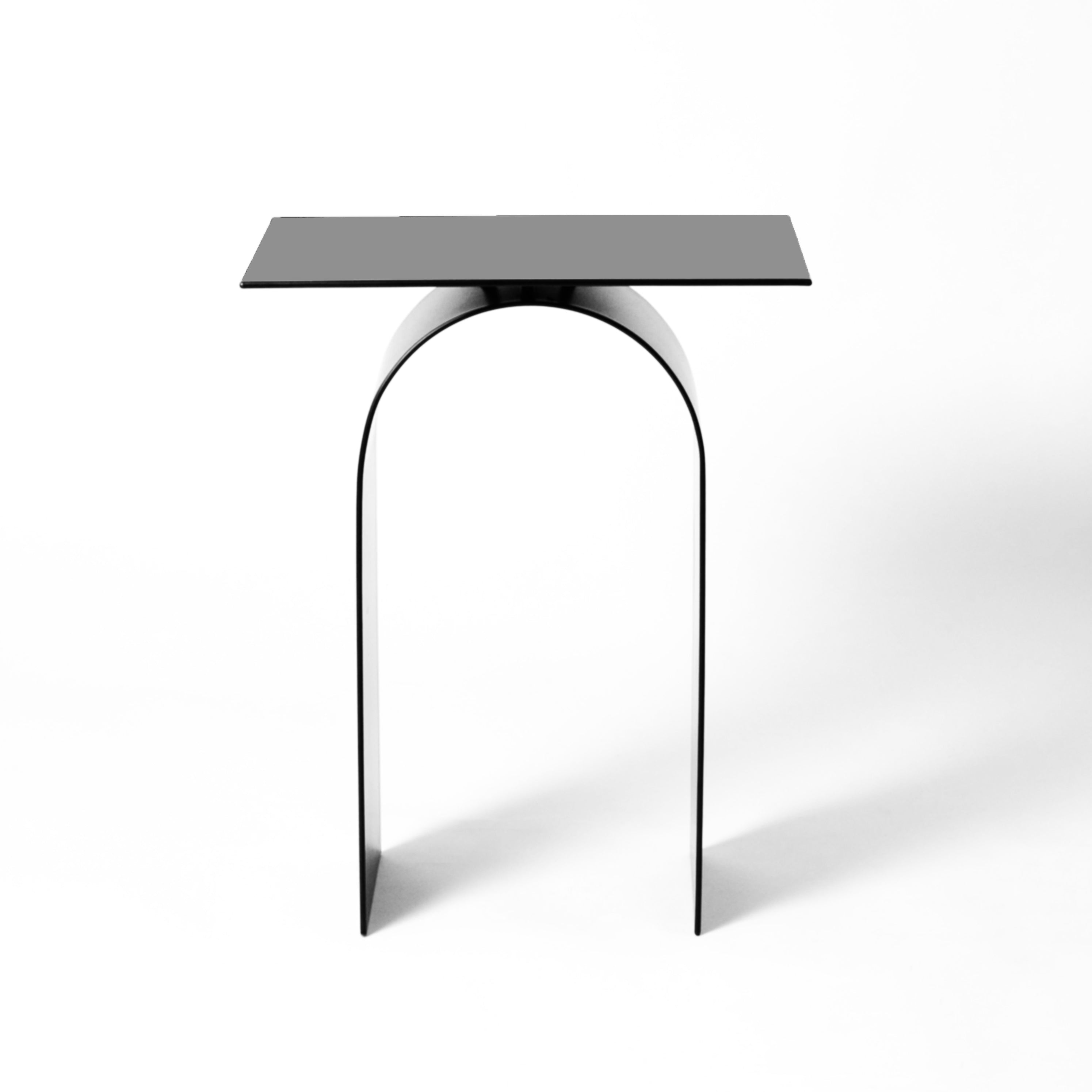 Curve No: 01 Metal Side Table